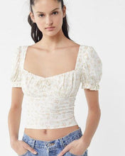 Load image into Gallery viewer, Cassia Puff Sleeve Cropped Top
